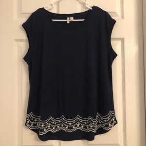 Navy top